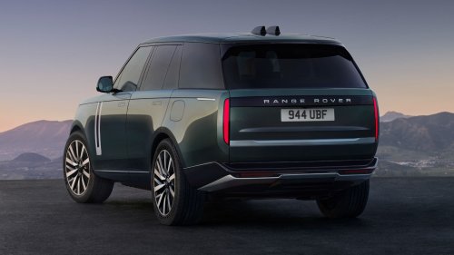 Range Rover, Rover, The Electric Range Rover Costs $25,000 More Than The Gas One And Tows A Ton Less