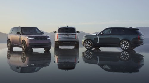 The Electric Range Rover Costs $25,000 More Than The Gas One And Tows A Ton Less