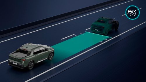 Renault’s Sensible New Truck Says It Rides Like An SUV