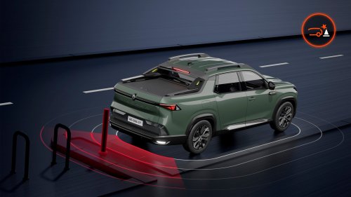 Renault’s Sensible New Truck Says It Rides Like An SUV