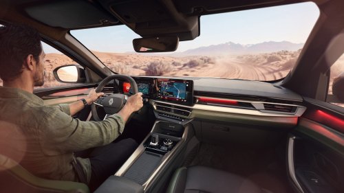 Renault’s Sensible New Truck Says It Rides Like An SUV