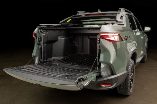 Renault’s Sensible New Truck Says It Rides Like An SUV