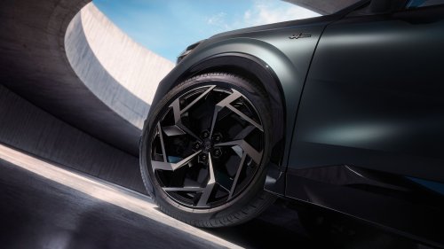 Renault Rafale Hypnotic Is The Brand’s Most Expensive SUV To Date