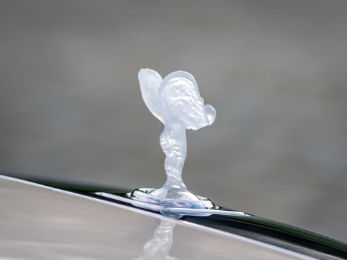 One-Off Rolls-Royce Phantom Hummingbird Is The First To Use Abalone Shells