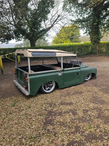 The World’s Lowest Land Rover Hides An Air-Cooled Secret Underneath
