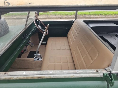 The World’s Lowest Land Rover Hides An Air-Cooled Secret Underneath