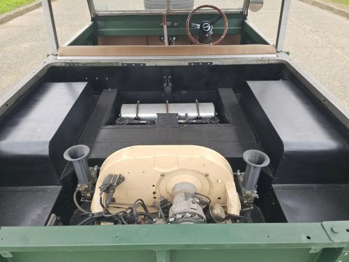 The World’s Lowest Land Rover Hides An Air-Cooled Secret Underneath