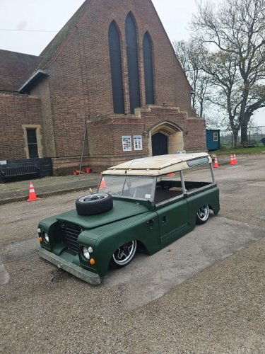 The World’s Lowest Land Rover Hides An Air-Cooled Secret Underneath