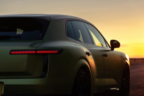 Bentley Torcal Arrives With 876 HP And 375 Miles Of Range