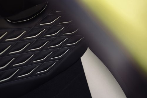 Bentley Torcal Arrives With 876 HP And 375 Miles Of Range