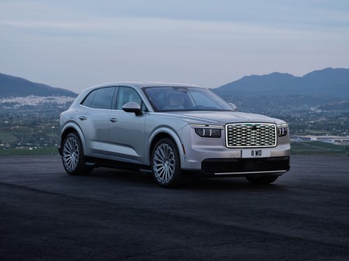 Bentley Torcal Arrives With 876 HP And 375 Miles Of Range