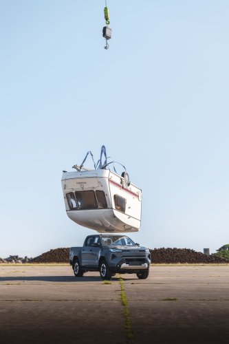 Toyota, Toyota Hilux, Toyota Crushed The Hilux BEV With A Caravan Because Internet Nostalgia Demanded It