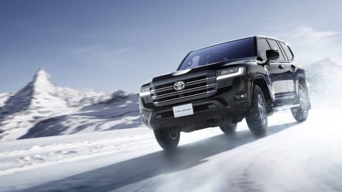 Toyota Land Cruiser 300 Loses Gas Engine, Gains A Flashy Modellista Bodykit