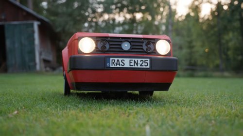 This VW Golf GTI Doesn’t Drive On Roads – It Cuts Grass