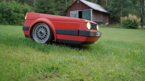 This VW Golf GTI Doesn’t Drive On Roads – It Cuts Grass