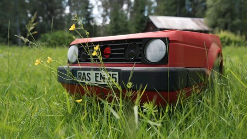 This VW Golf GTI Doesn’t Drive On Roads – It Cuts Grass