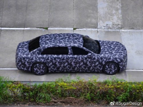 BYD’s Flagship Sedan Is Coming For The Rolls-Royce Phantom