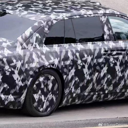 BYD’s Flagship Sedan Is Coming For The Rolls-Royce Phantom