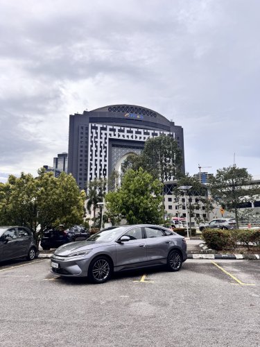 The BYD Seal 6 Is A Perfectly Adequate EV Sedan, But That’s About It | Review