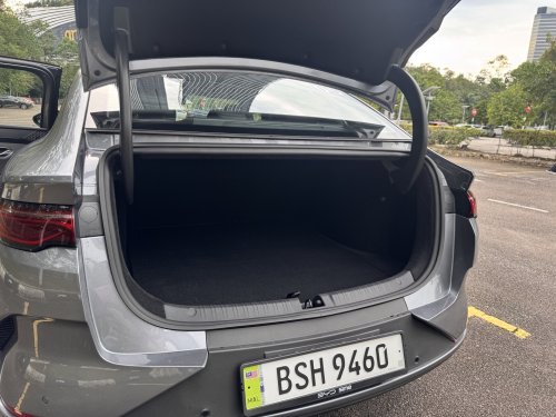 The BYD Seal 6 Is A Perfectly Adequate EV Sedan, But That’s About It | Review