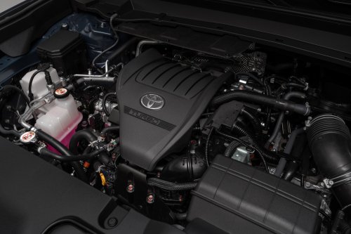 Posers Rejoice! There’s A Slightly More Rugged Toyota Grand Highlander