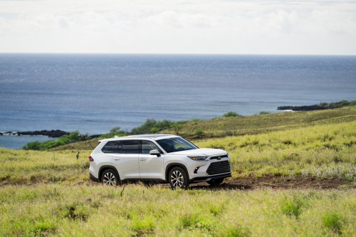 Posers Rejoice! There’s A Slightly More Rugged Toyota Grand Highlander