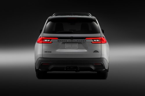 Posers Rejoice! There’s A Slightly More Rugged Toyota Grand Highlander