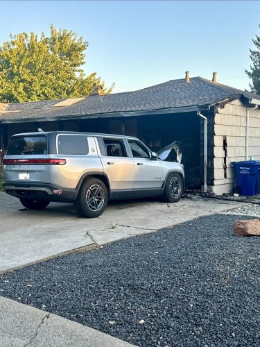 Rivian, This Rivian Fire Is A Brutal Reminder Not To Charge EVs With Extension Cords