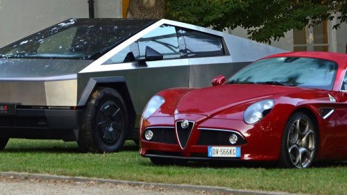 Alfa Romeo, Tesla, Cybertruck, The Beauty And The Stainless Beast: Alfa Romeo 8C Hangs Out With Tesla Cybertruck