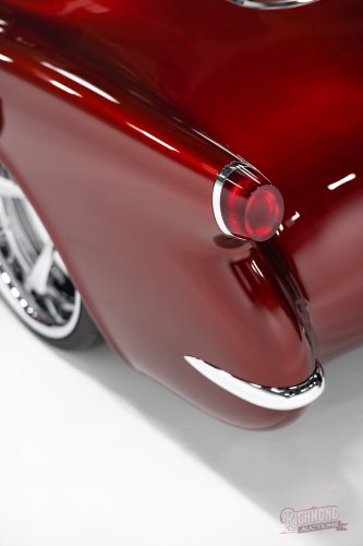 This Corvette’s Engine Makes The Dodge Viper’s 8.4-Liter V10 Look Small