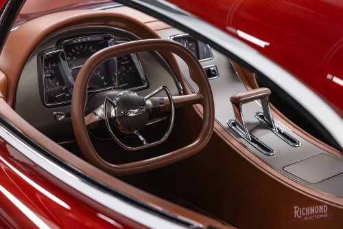 This Corvette’s Engine Makes The Dodge Viper’s 8.4-Liter V10 Look Small