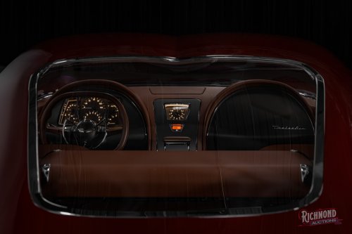 This Corvette’s Engine Makes The Dodge Viper’s 8.4-Liter V10 Look Small