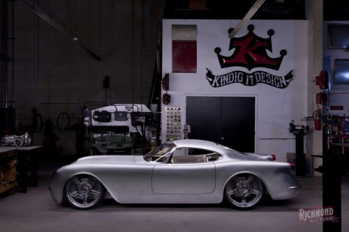 This Corvette’s Engine Makes The Dodge Viper’s 8.4-Liter V10 Look Small