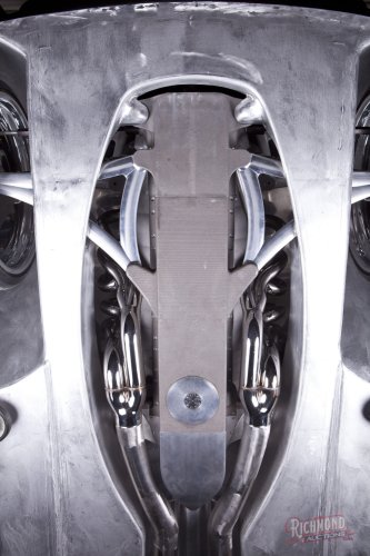 This Corvette’s Engine Makes The Dodge Viper’s 8.4-Liter V10 Look Small