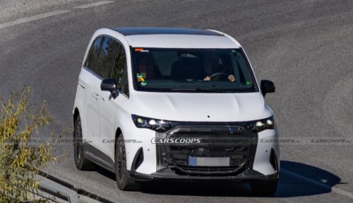 Mercedes Luxury VLE Minivan Spied With Hybrid Power
