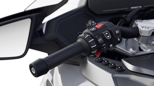 BMW R 1300 RT (2025) Tiba di Malaysia