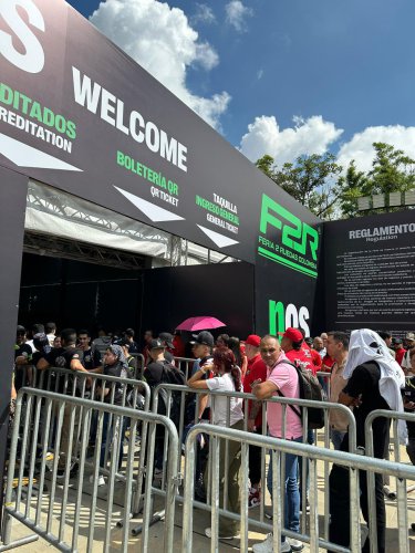 RCB Tiba di Amerika Selatan