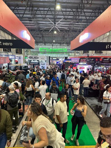 RCB Tiba di Amerika Selatan