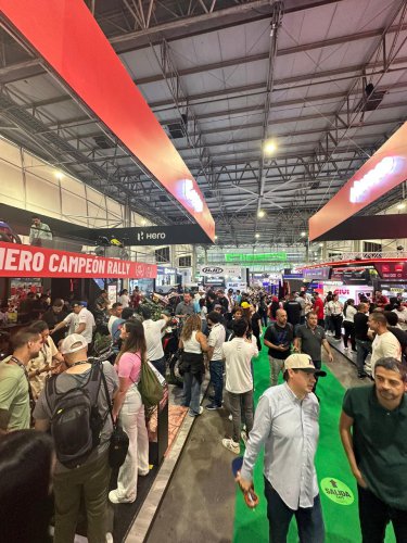 RCB Tiba di Amerika Selatan