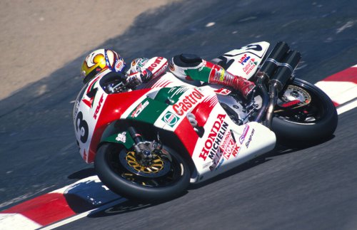 Castrol Partners with Honda for Malaysian Cub Prix and MotoGP