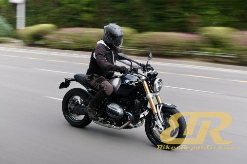 Tunggang Uji &amp; Ulasan BMW R 12 nineT (2025)