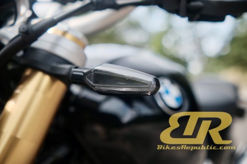 Tunggang Uji &amp; Ulasan BMW R 12 nineT (2025)