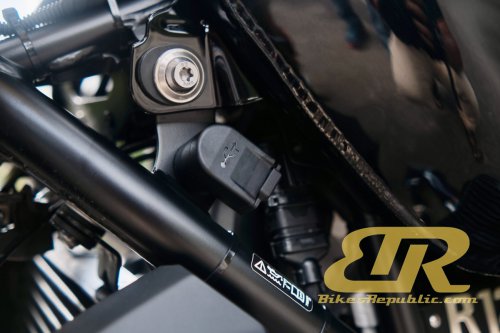 Tunggang Uji &amp; Ulasan BMW R 12 nineT (2025)