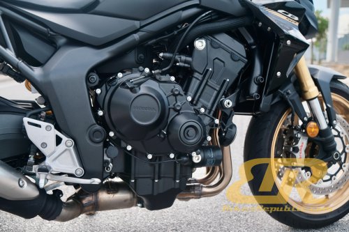 2025 Honda CB1000 SP Test &amp; Review