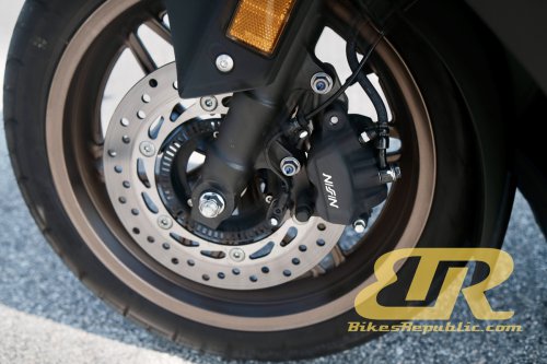 Tunggang Uji dan Ulasan Honda NSS250 (2025)