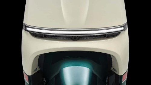 Skuter Retro CFMoto 150 Auro Diperkenalkan (di Luar Negara)