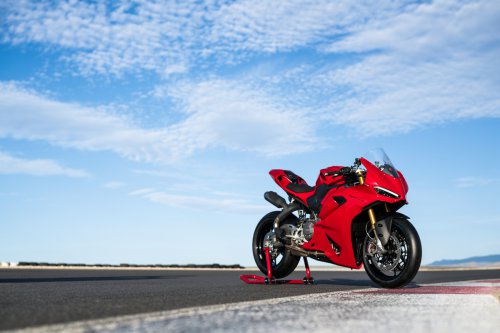 2025 Ducati Panigale V2 Arrives in Malaysia