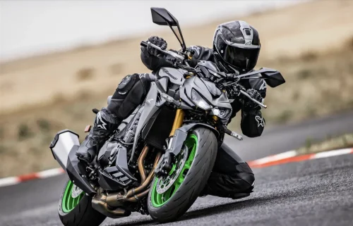 2026 Kawasaki Z1100 SE and Z1100 Revealed