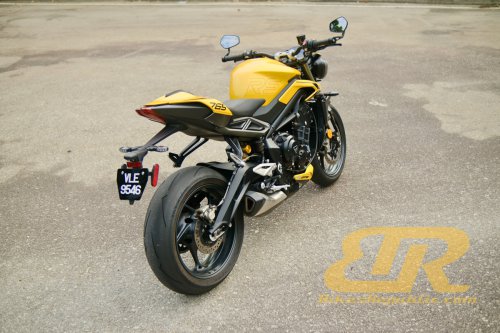 Triumph Street Triple 765 RS Test &amp; Review