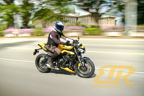 Triumph Street Triple 765 RS Test &amp; Review